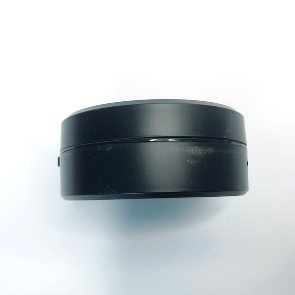 SMASHBOX Face Halo Hydrating Perfecting Powder Medium Dark NEW with TAGS - Picture 10 of 14